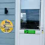 The Dozy Donkey Shepherd Hut Campview Farm *