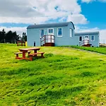 The Dozy Donkey Shepherd Hut Campview Farm