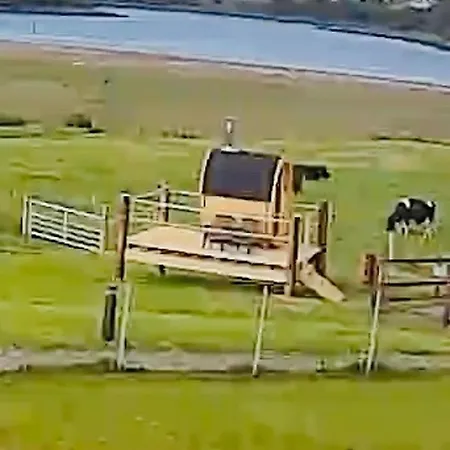 The Dozy Donkey Shepherd Hut & Sauna Farm